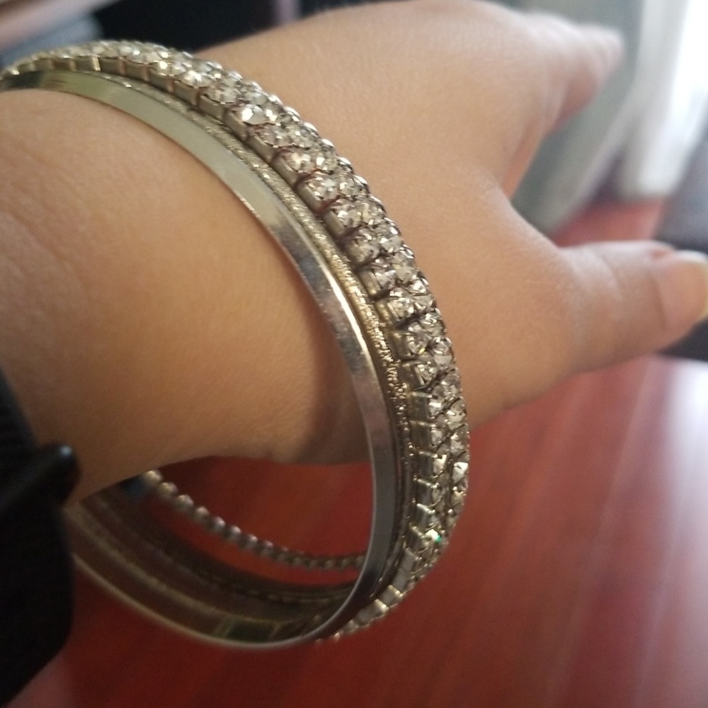 Bangles - Picture 4 of 4